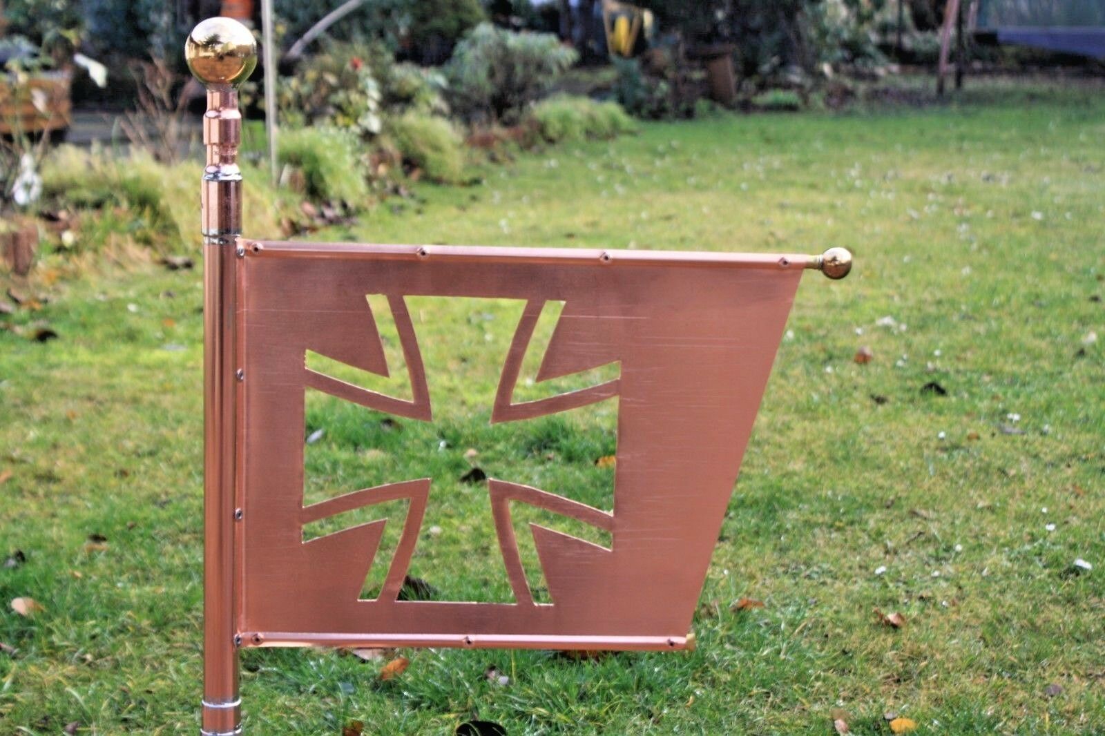 154430916363_O1QAAOSwmFxcMIsc_s-l1600