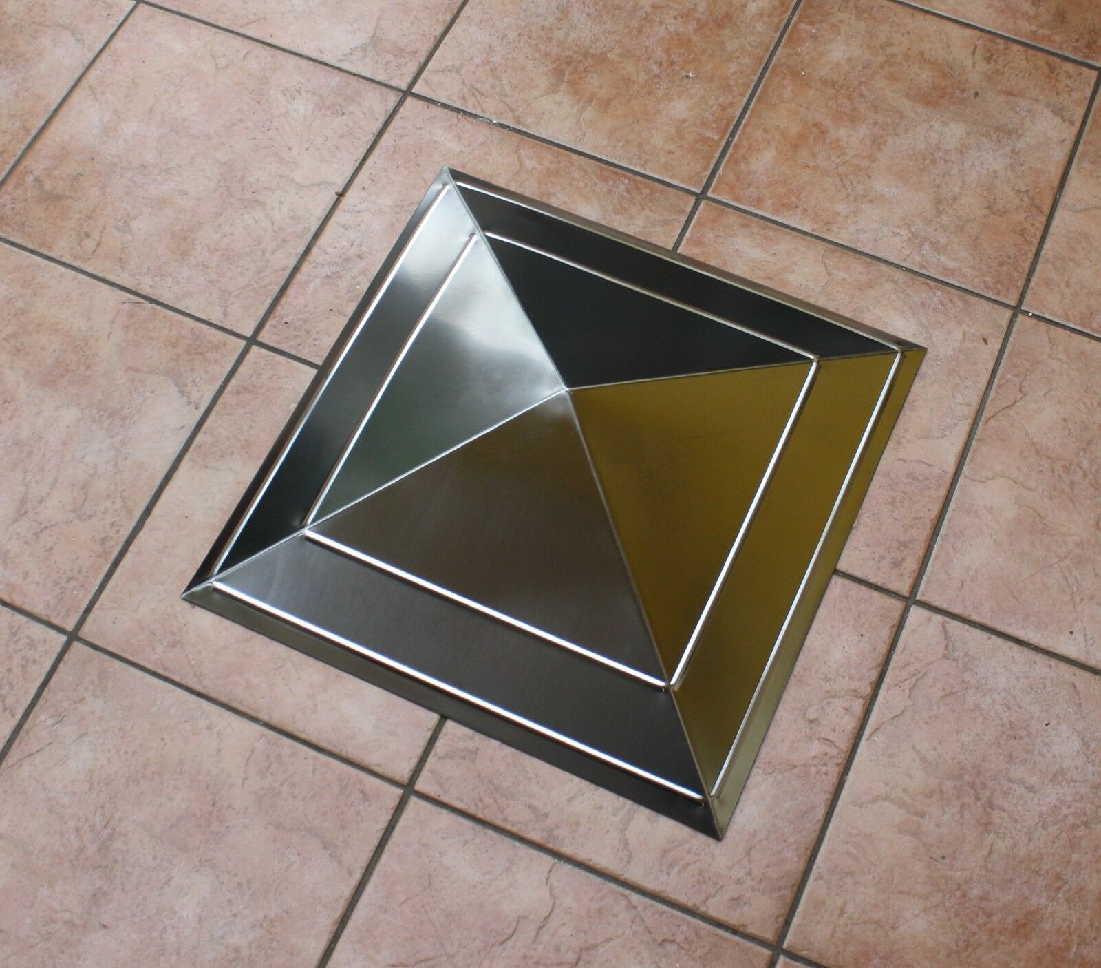 164352982366_-EgAAOxyLN9SkfXA_s-l1600